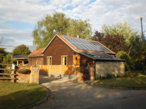 Robbie's Barn, STRATFORD UPON AVON